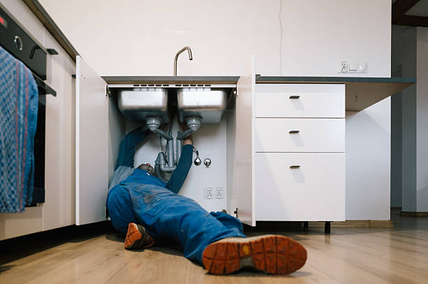 Professional Leak Detection technician working in Blue Ridge, AL